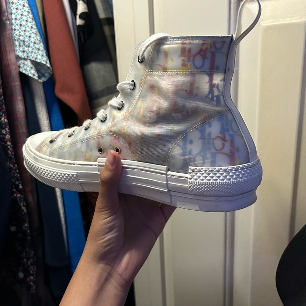 willing to trade for red bottoms or any other designer shoe - Picture 3 of 9